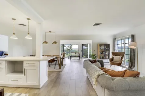 343 Yorktowne Circle Atlantis FL 33462