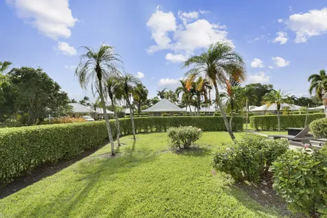 343 Yorktowne Circle Atlantis FL 33462