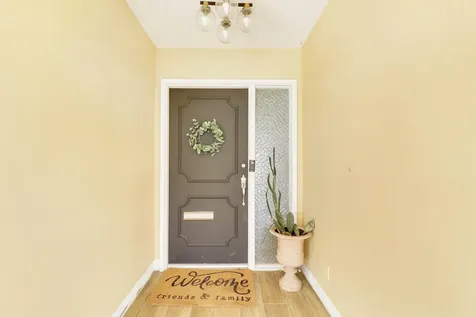 343 Yorktowne Circle Atlantis FL 33462