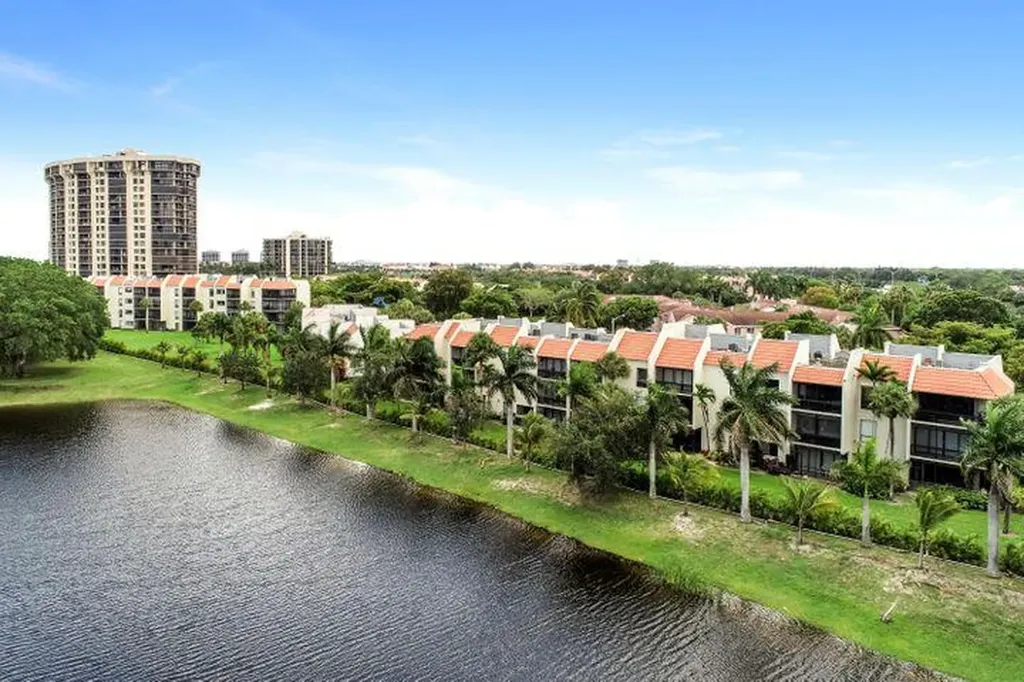 2500 Presidential Way West Palm Beach FL 33401