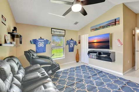 20979 Springs Terrace Boca Raton FL 33428