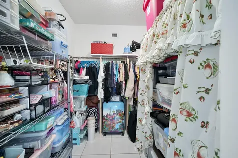 1101 Nw 58th Terrace Sunrise FL 33313