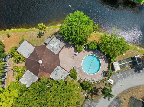 1101 Nw 58th Terrace Sunrise FL 33313