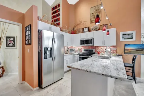 20019 Waters Edge Drive Boca Raton FL 33434