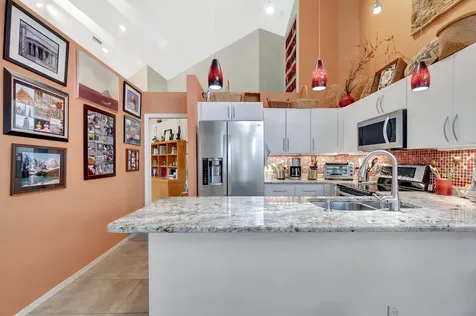 20019 Waters Edge Drive Boca Raton FL 33434