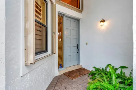 20019 Waters Edge Drive Boca Raton FL 33434