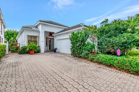 20019 Waters Edge Drive Boca Raton FL 33434