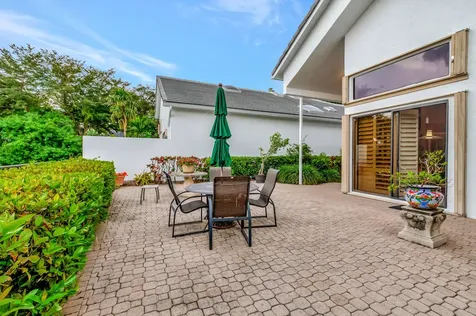 20019 Waters Edge Drive Boca Raton FL 33434