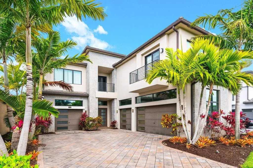 17165 Abruzzo Avenue Boca Raton FL 33496