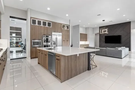 17165 Abruzzo Avenue Boca Raton FL 33496