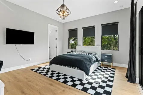 17165 Abruzzo Avenue Boca Raton FL 33496