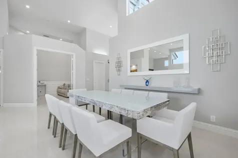 5600 Regency Circle Boca Raton FL 33496