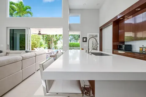 5600 Regency Circle Boca Raton FL 33496