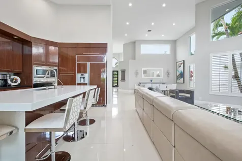 5600 Regency Circle Boca Raton FL 33496