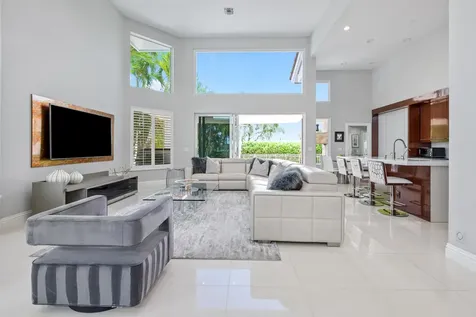 5600 Regency Circle Boca Raton FL 33496