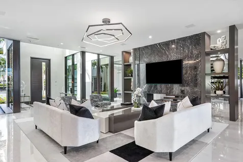 372 E Alexander Palm Road Boca Raton FL 33432