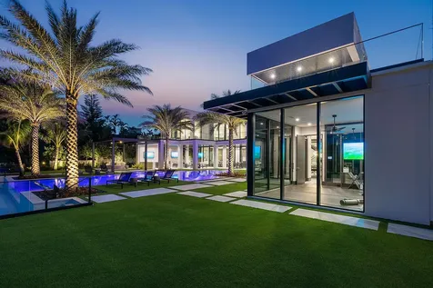 372 E Alexander Palm Road Boca Raton FL 33432