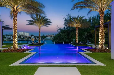 372 E Alexander Palm Road Boca Raton FL 33432