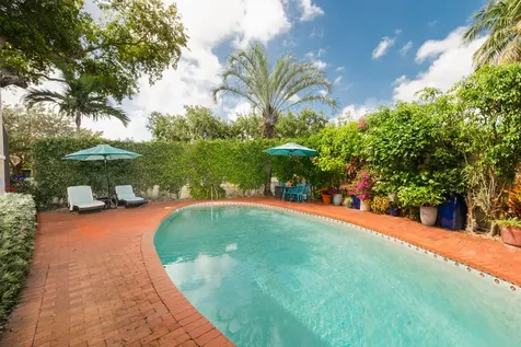 22724 Caravelle Circle Boca Raton FL 33433