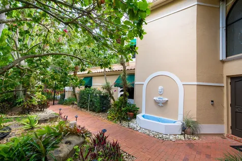 22724 Caravelle Circle Boca Raton FL 33433