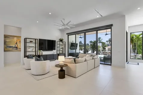 660 Ne 29th Place Boca Raton FL 33431