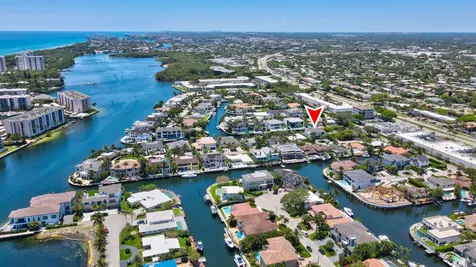 660 Ne 29th Place Boca Raton FL 33431