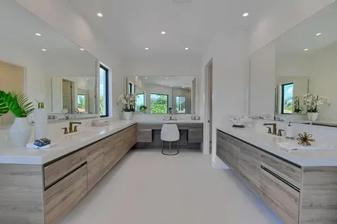 660 Ne 29th Place Boca Raton FL 33431