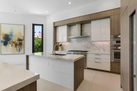 660 Ne 29th Place Boca Raton FL 33431