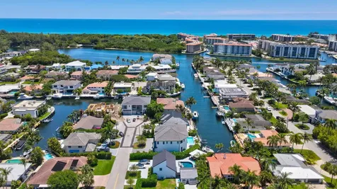 660 Ne 29th Place Boca Raton FL 33431