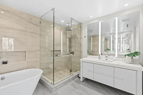220 Se Mizner Boulevard Boca Raton FL 33432