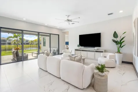 17076 Rainbow Falls Trail Boca Raton FL 33496