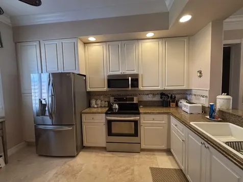 27 Harbour Isle Drive Fort Pierce FL 34949