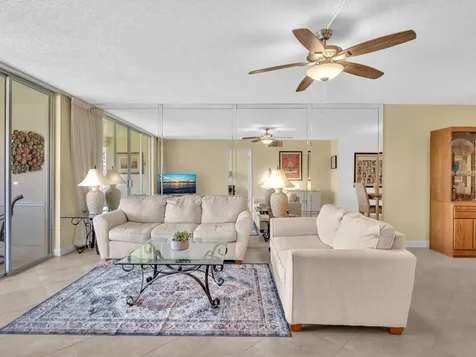 2717 Florida Boulevard Delray Beach FL 33483