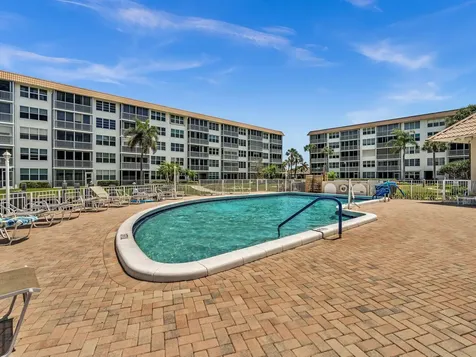 2717 Florida Boulevard Delray Beach FL 33483