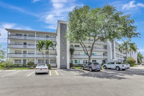 3034 Oakridge D Deerfield Beach FL 33442