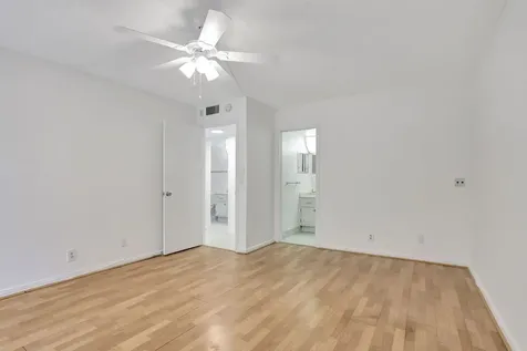 3034 Oakridge D Deerfield Beach FL 33442