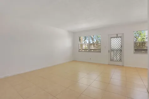 3034 Oakridge D Deerfield Beach FL 33442