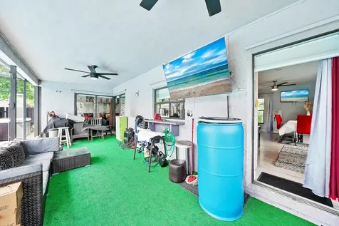 3750 Nw 73rd Way Coral Springs FL 33065
