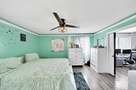 3750 Nw 73rd Way Coral Springs FL 33065