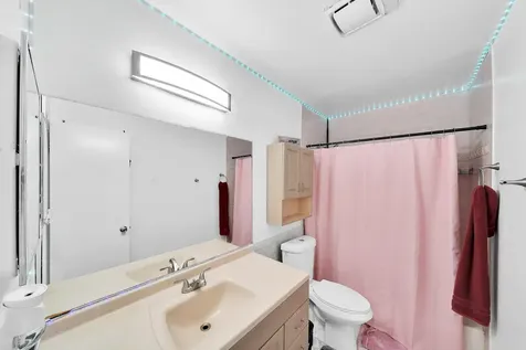 3750 Nw 73rd Way Coral Springs FL 33065