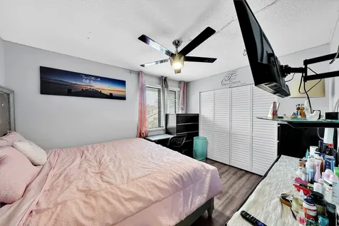 3750 Nw 73rd Way Coral Springs FL 33065