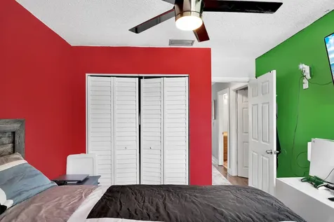 3750 Nw 73rd Way Coral Springs FL 33065