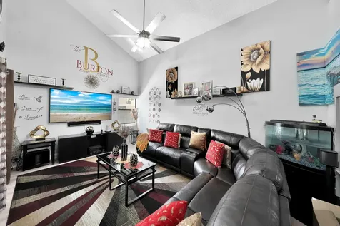 3750 Nw 73rd Way Coral Springs FL 33065