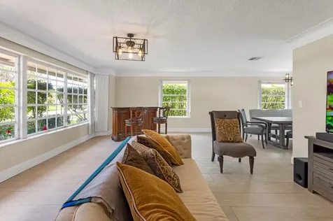 1241 Walnut Terrace Boca Raton FL 33486