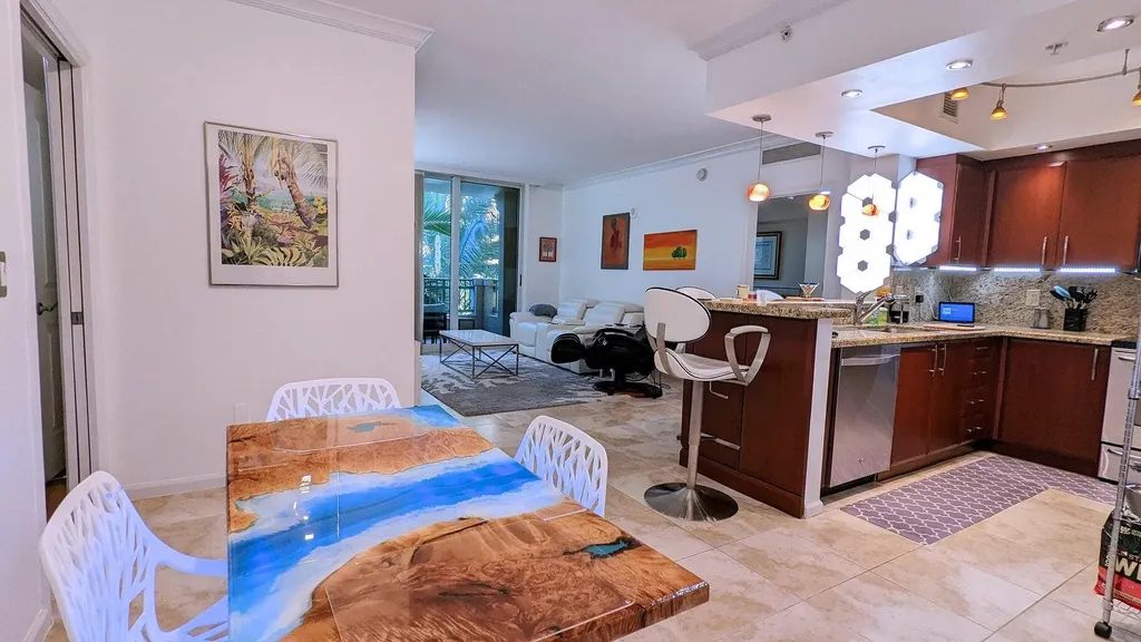 403 S Sapodilla Avenue West Palm Beach FL 33401