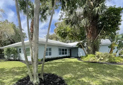 299 Nw 10th Court Boca Raton FL 33486