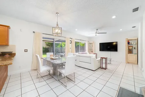 21320 Sawmill Court Boca Raton FL 33498