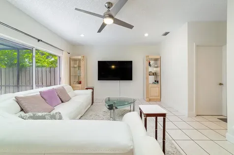 21320 Sawmill Court Boca Raton FL 33498