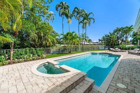 17168 Huntington Park Way Boca Raton FL 33496