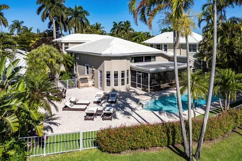 17168 Huntington Park Way Boca Raton FL 33496